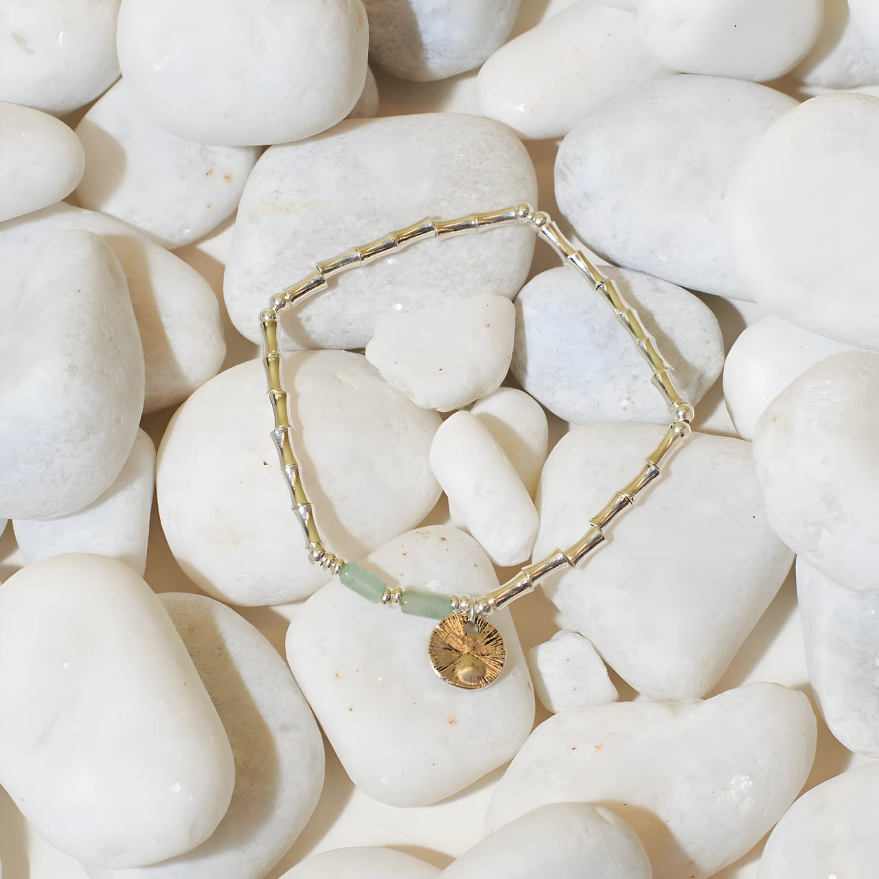 Essential Elegance Band by Gleamy