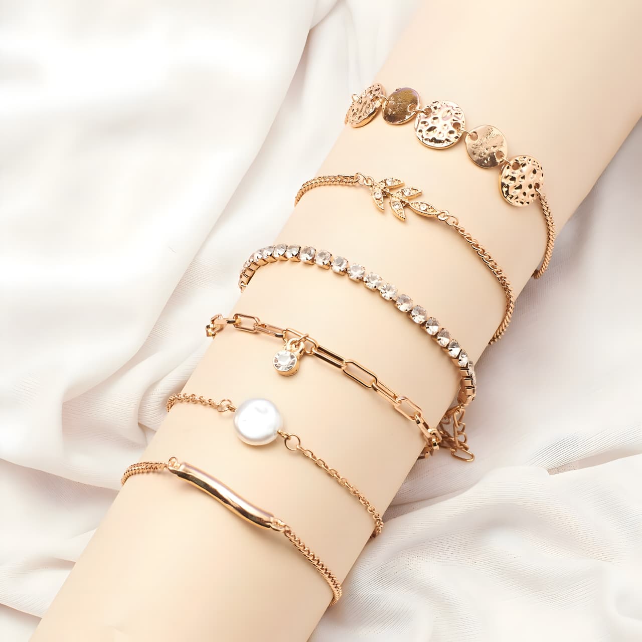 Set of 6 Minimal Chic and elegant Bracelet Combo by Gleamy