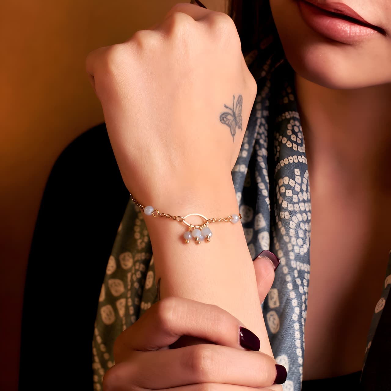 Rosalind Tassel Bracelet by Gleamy