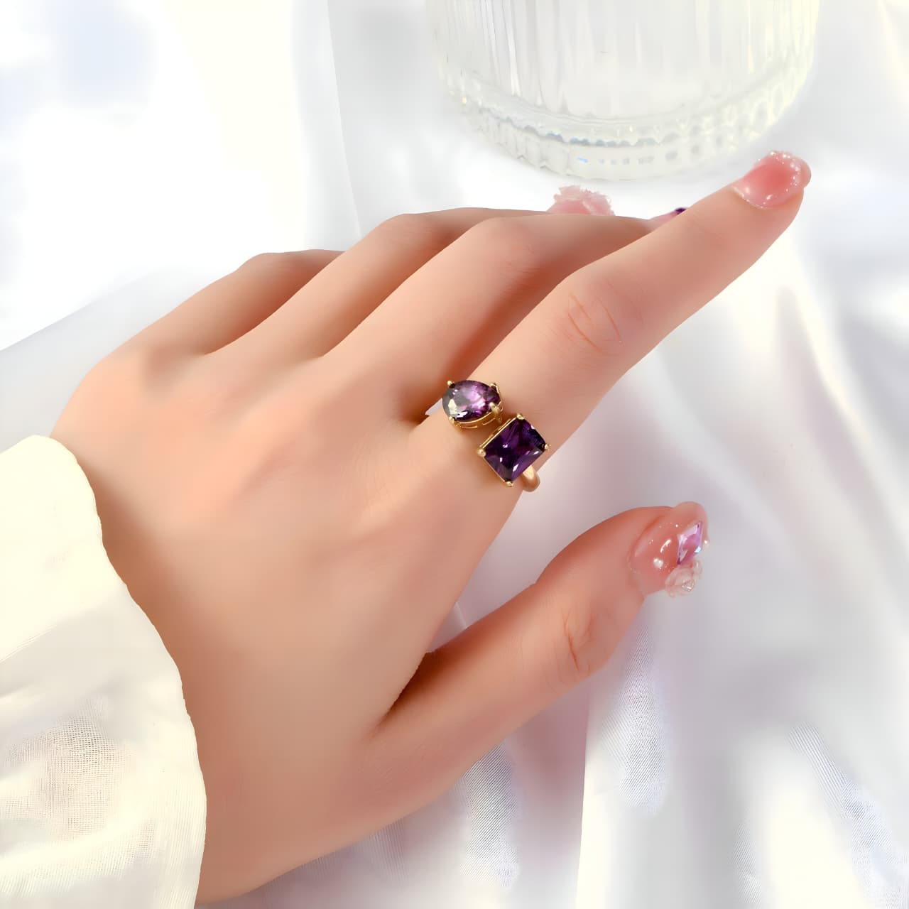 Plum Bliss Toi-et-Moi Ring by Gleamy