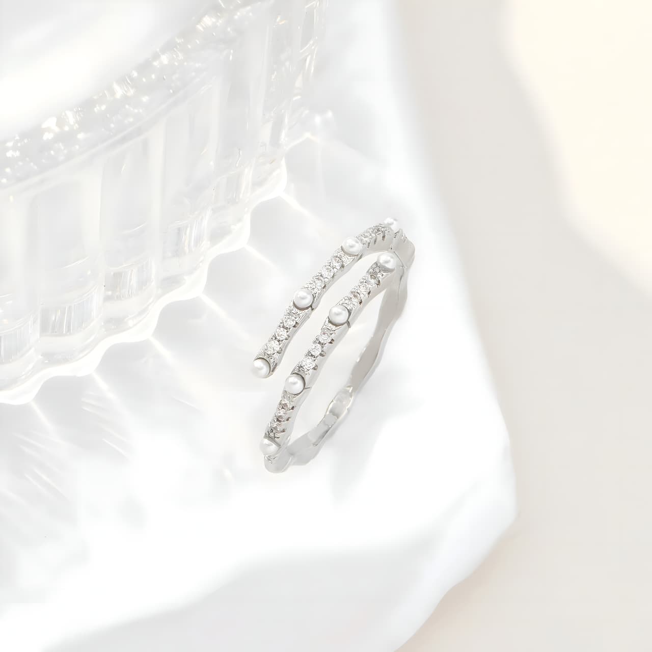 Silver Shiny Sparkle Ring by Gleamy