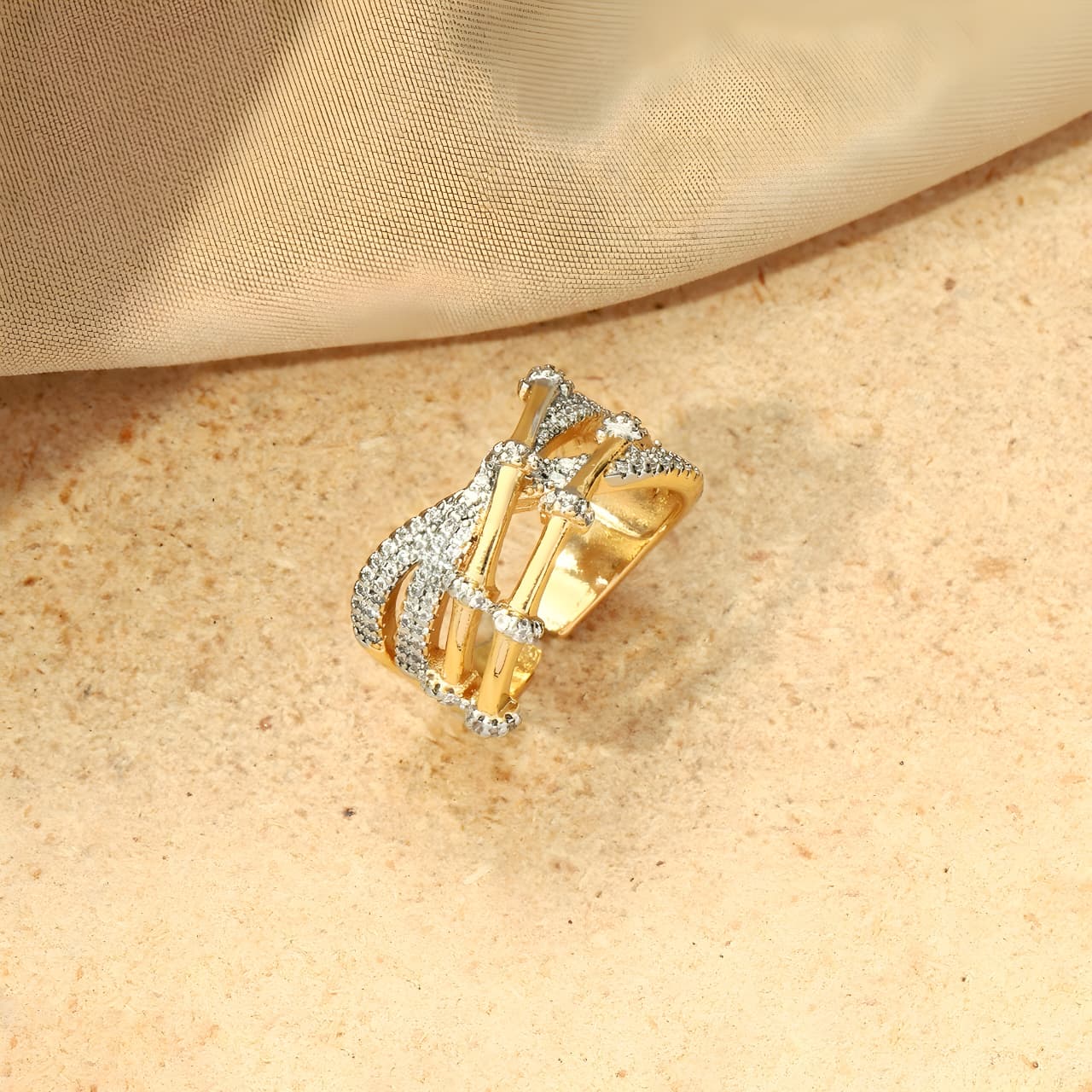 Irya Diamond Ring by Gleamy