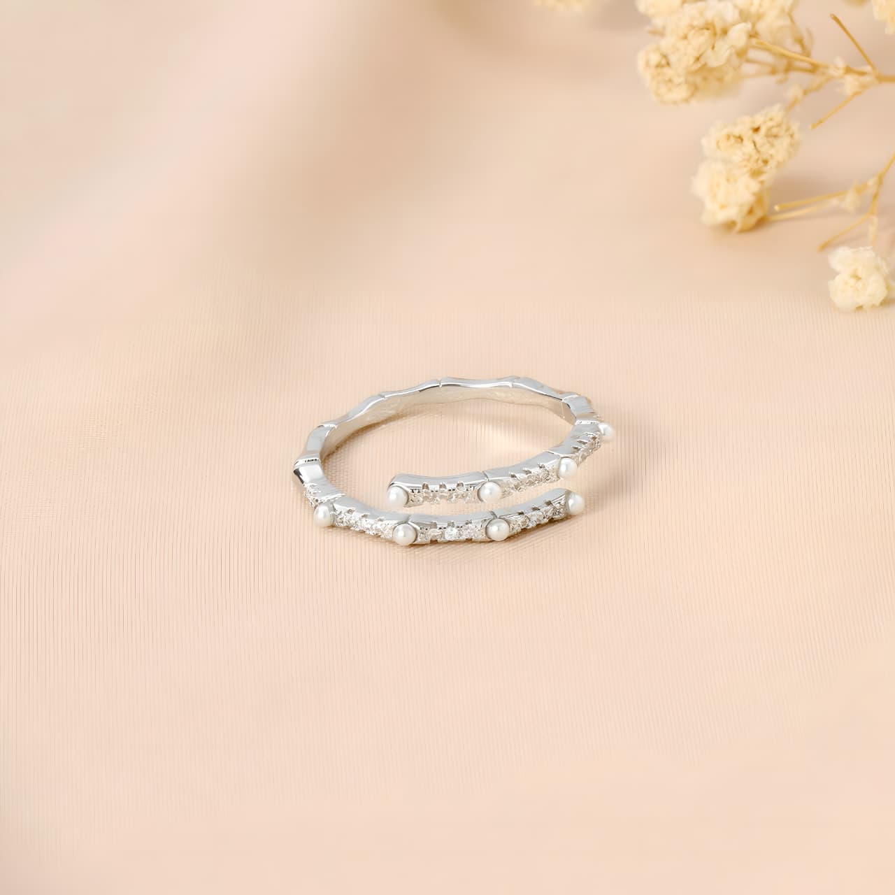 Silver Shiny Sparkle Ring by Gleamy