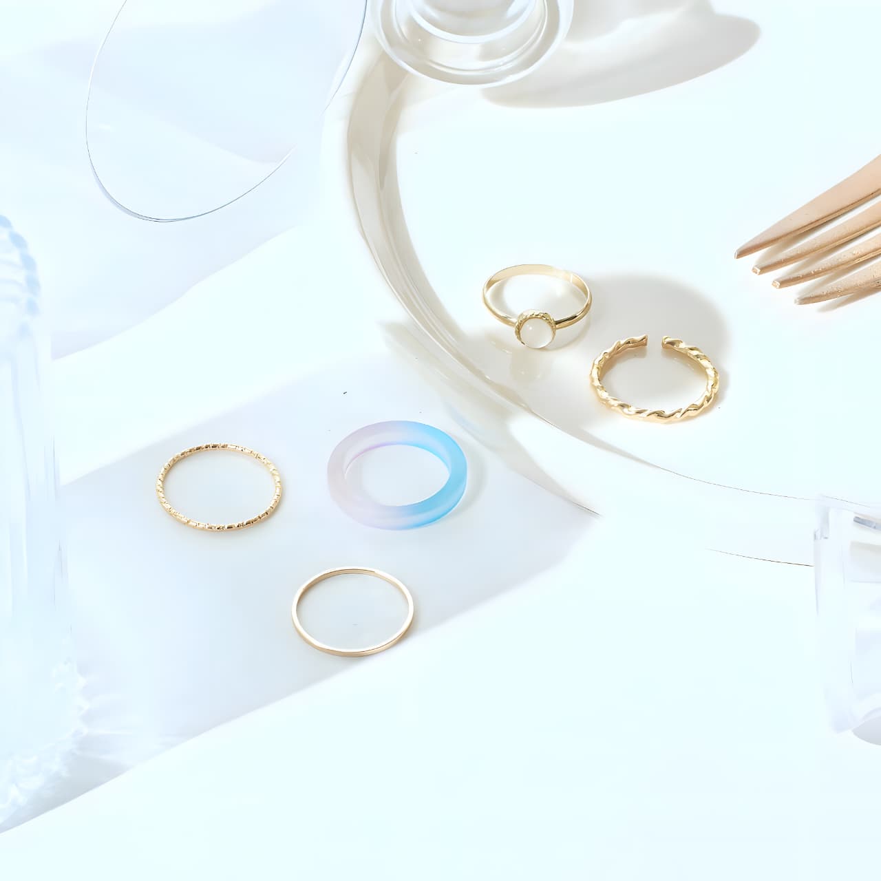 Set Of 5 Golden Sage Rings by Gleamy