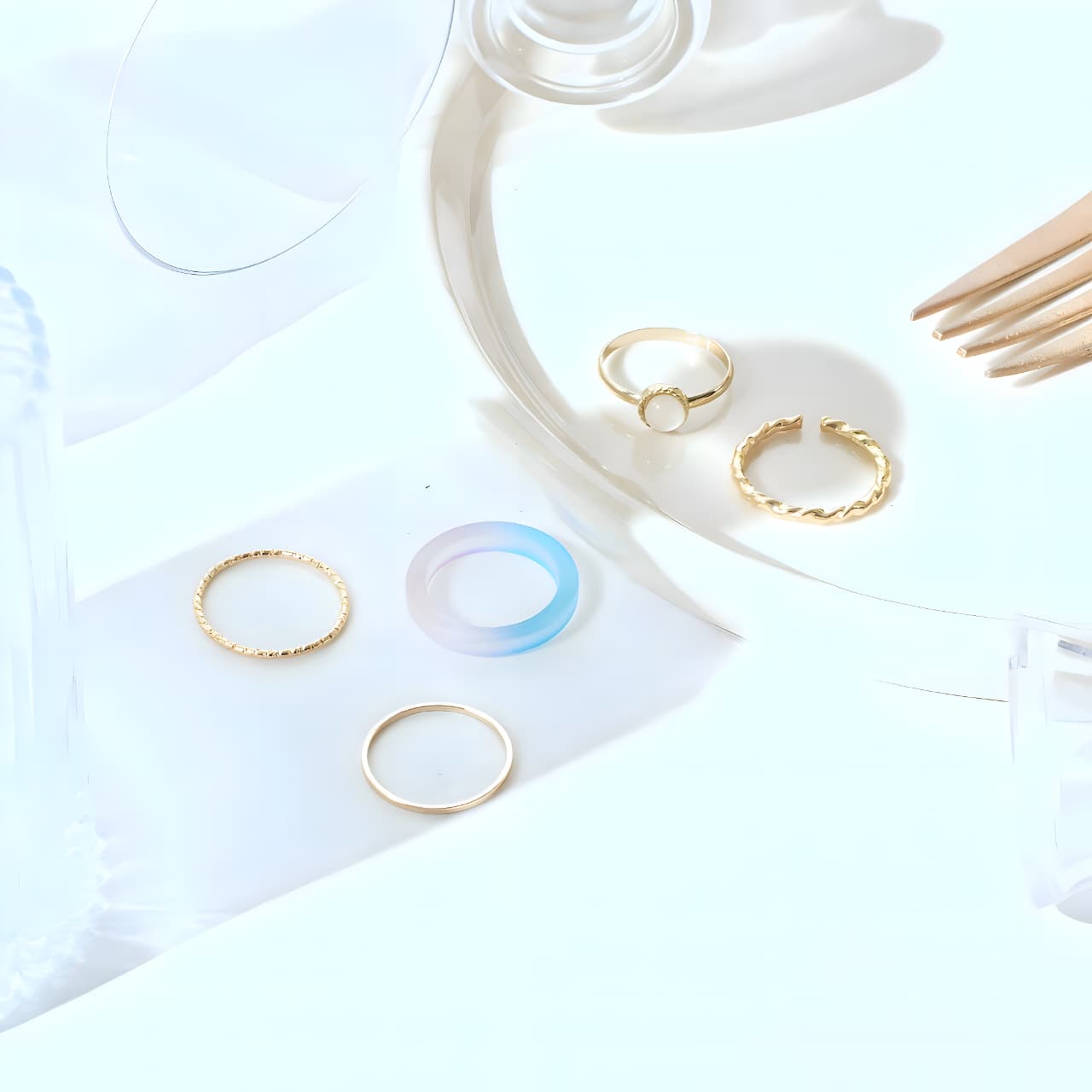 Set Of 6 Golden Sage Rings by Gleamy