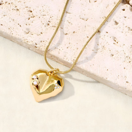 Heart Golden Necklace by Gleamy