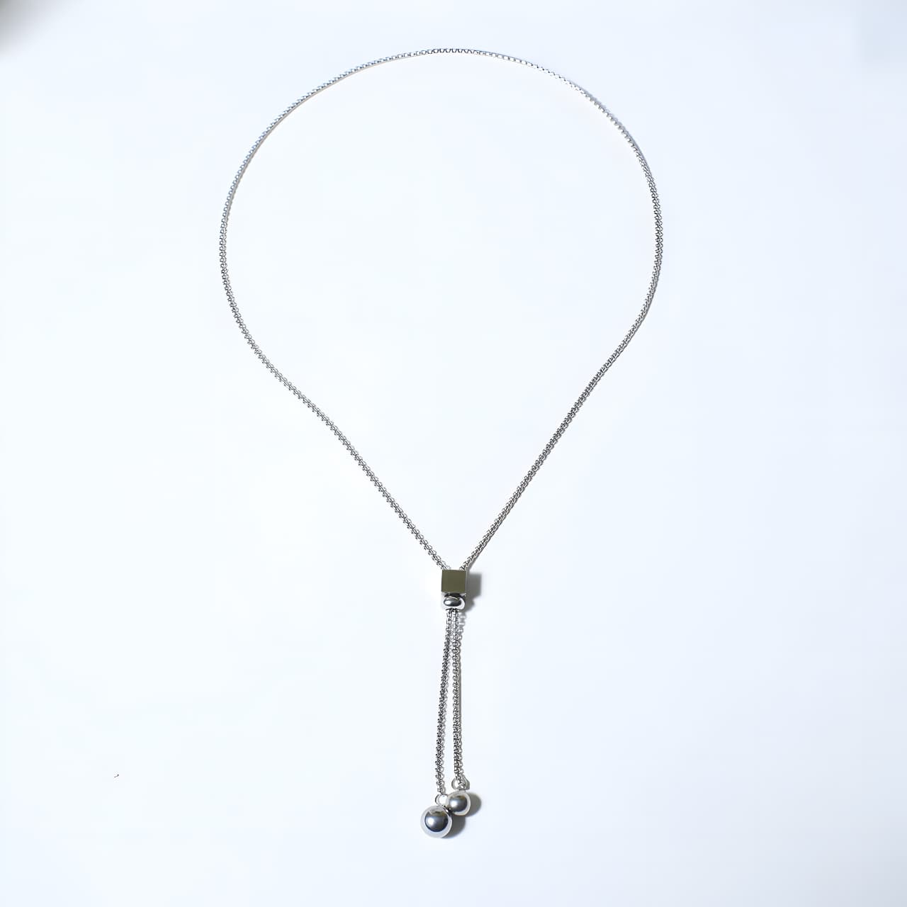 Satin Silver Tassel Chain by Gleamy