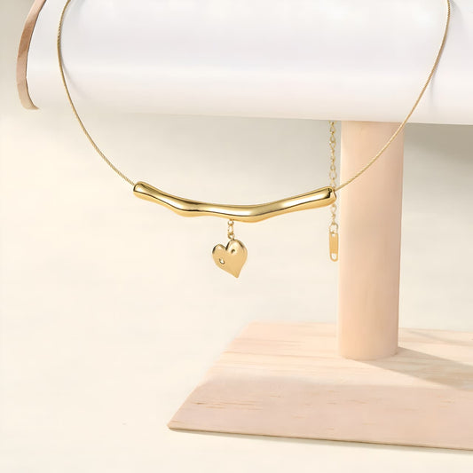 Étoile Heart Necklet by gleamy